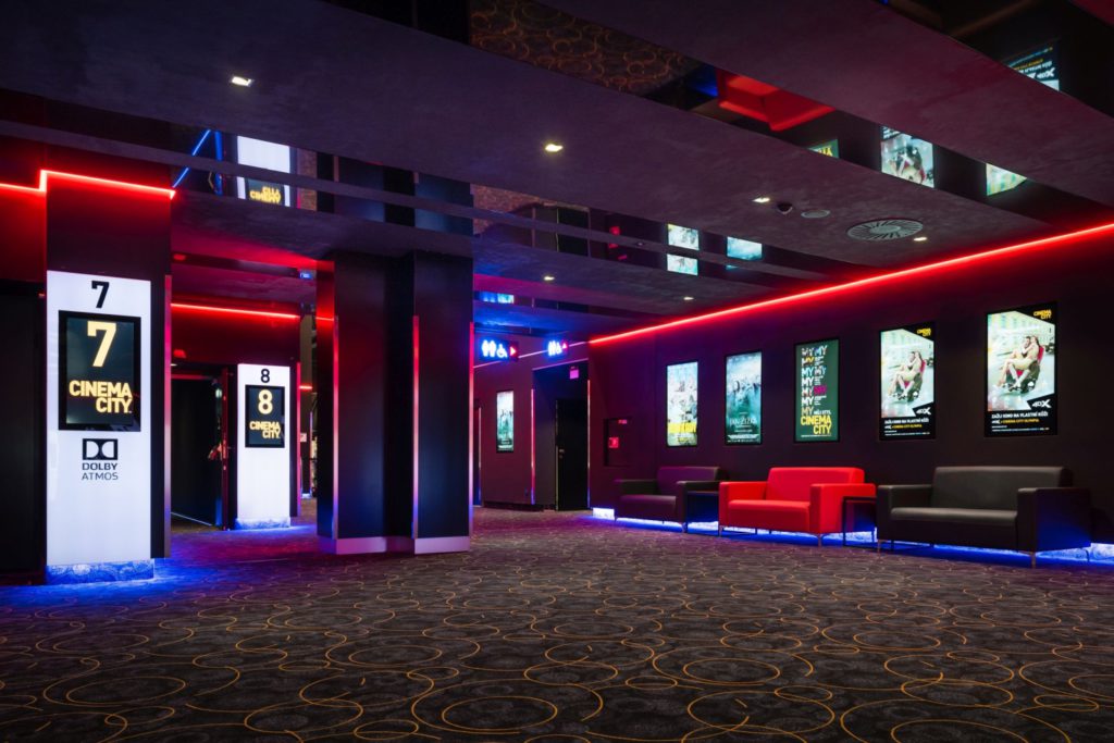 Stále více Čechů objevuje kouzlo speciálních formátů IMAX, 4DX a VIP