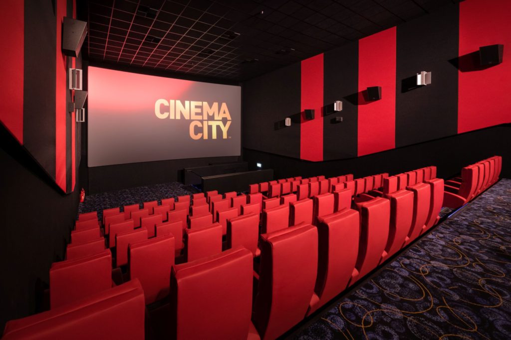 Stále více Čechů objevuje kouzlo speciálních formátů IMAX, 4DX a VIP