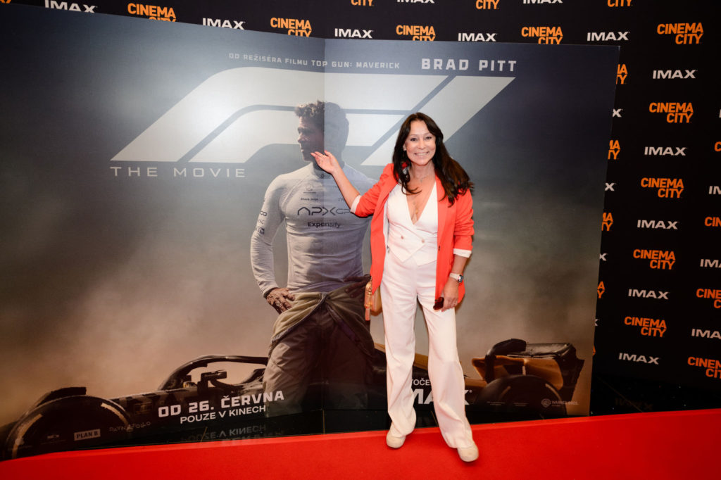 Premiéra v pražském kině IMAX: Snímek F1 The Movie přivezl do kin adrenalin, rychlost a emoce