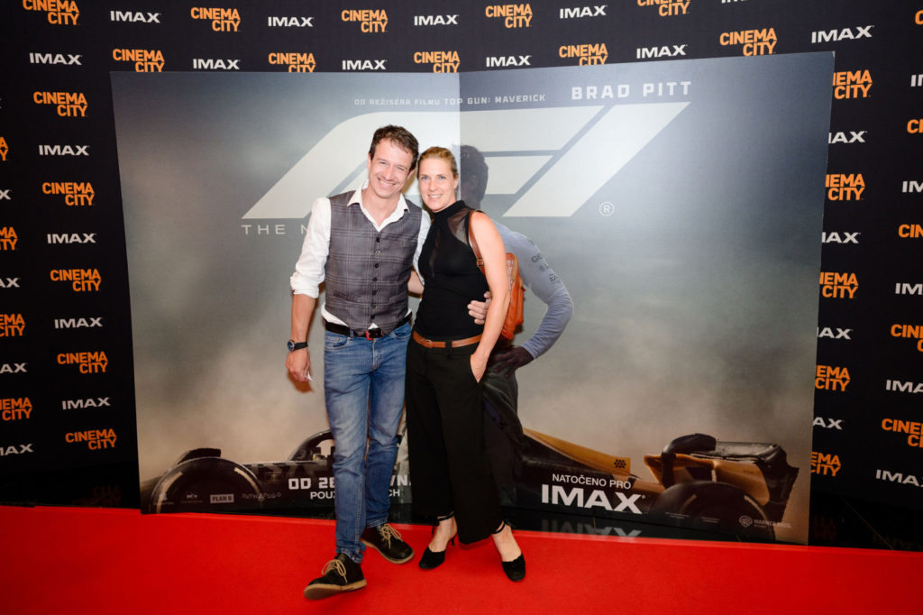 Premiéra v pražském kině IMAX: Snímek F1 The Movie přivezl do kin adrenalin, rychlost a emoce