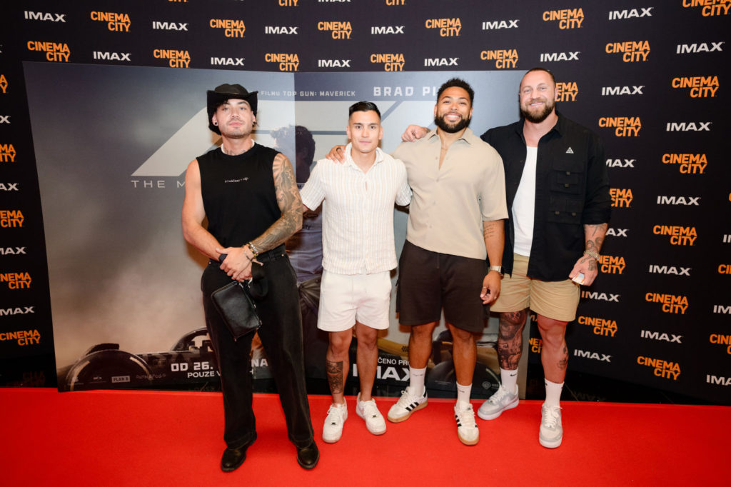 Premiéra v pražském kině IMAX: Snímek F1 The Movie přivezl do kin adrenalin, rychlost a emoce